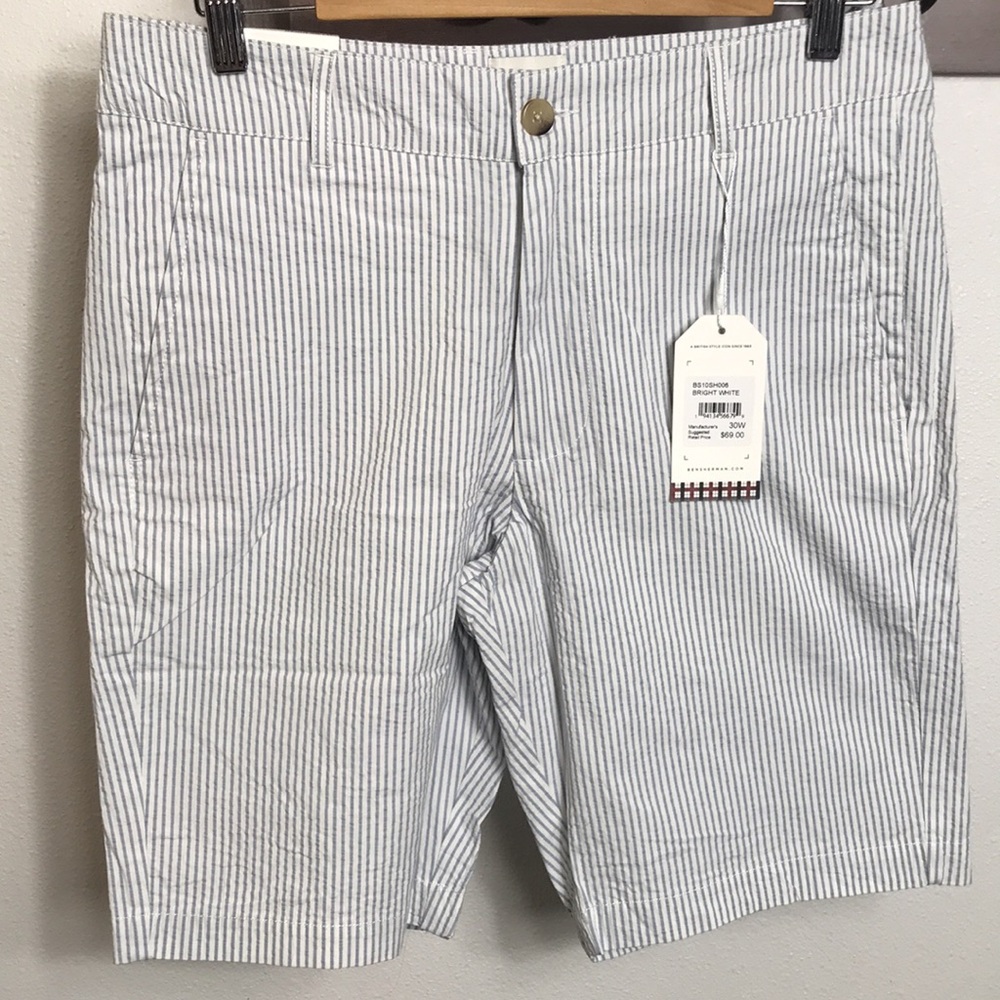 Ben Sherman shorts blue & white, striped, regular, stretch fit, zipper, size 30W